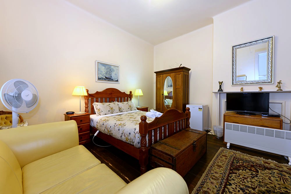 Room 4A detail